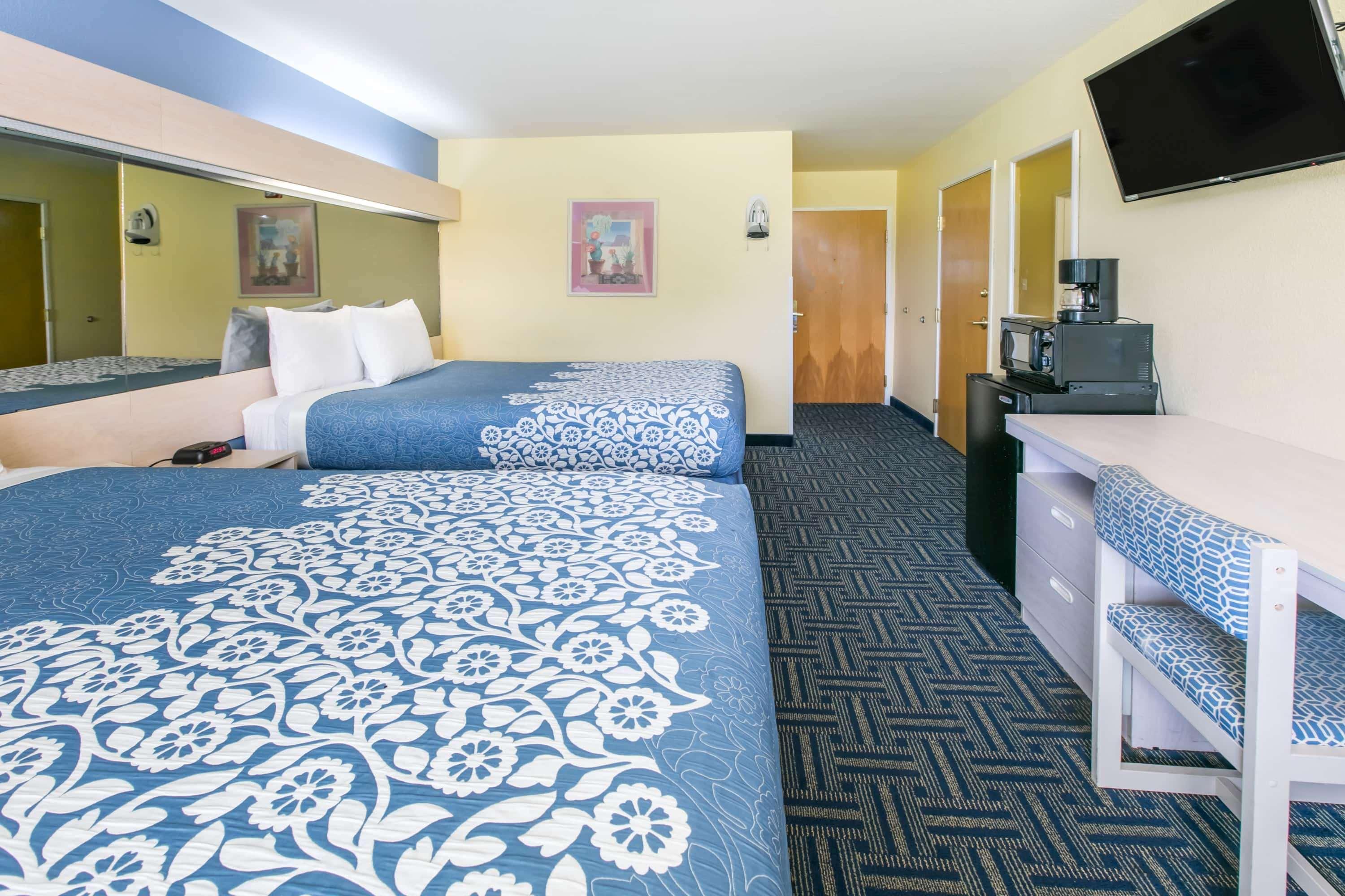 Days Inn Pryor Creek Eksteriør bilde